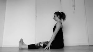 yoga syndrome femoro patellaire dandasana le baton